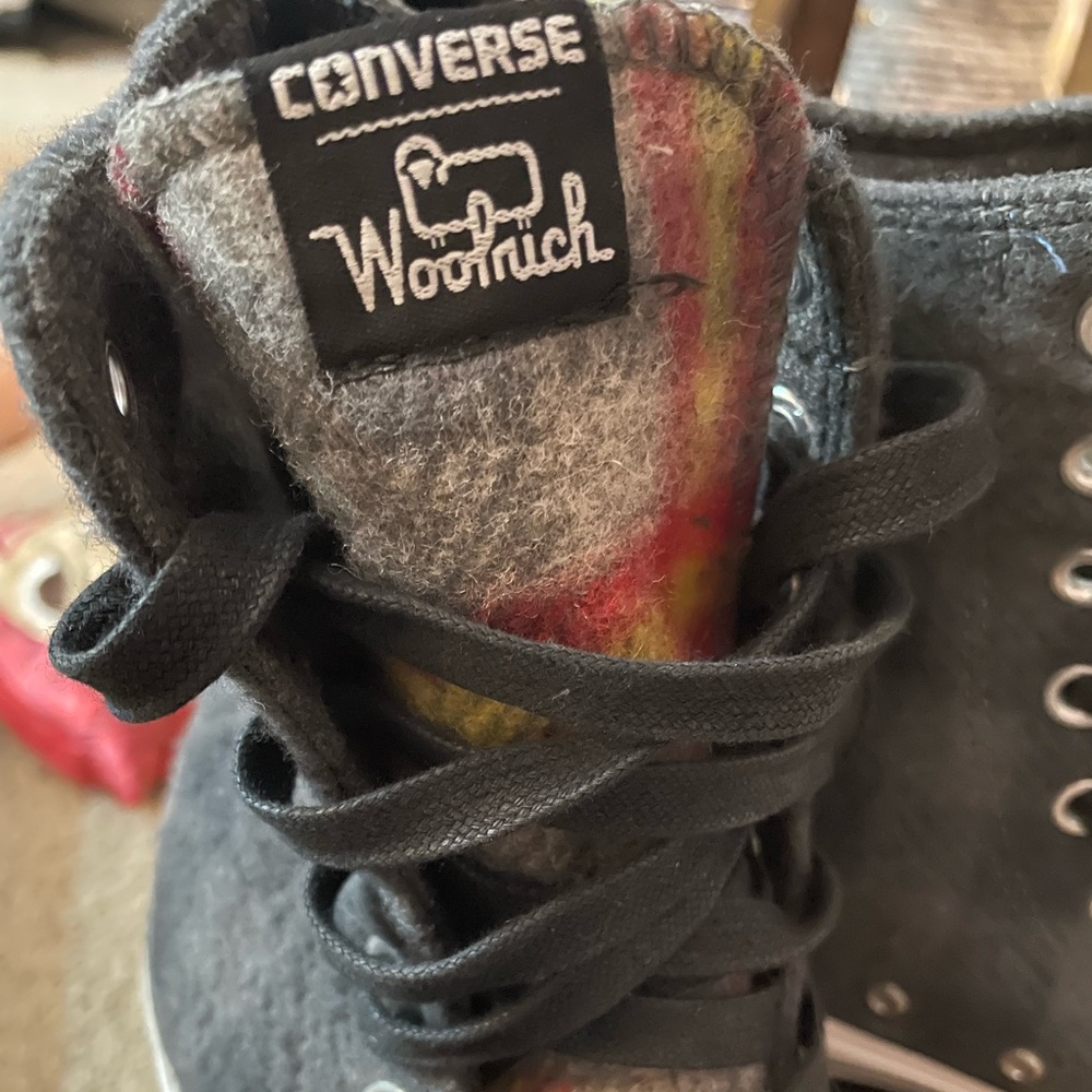 Converse Woolrich Plaid Chuck Taylors Mid- High/ Women's Size 5.5